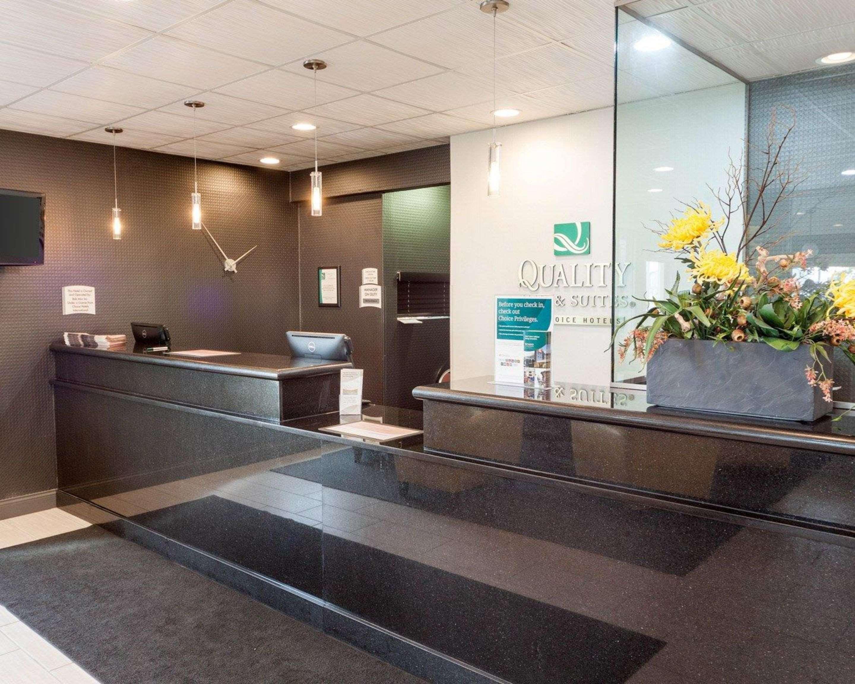 Quality Inn Bryan/Montpelier Bagian luar foto