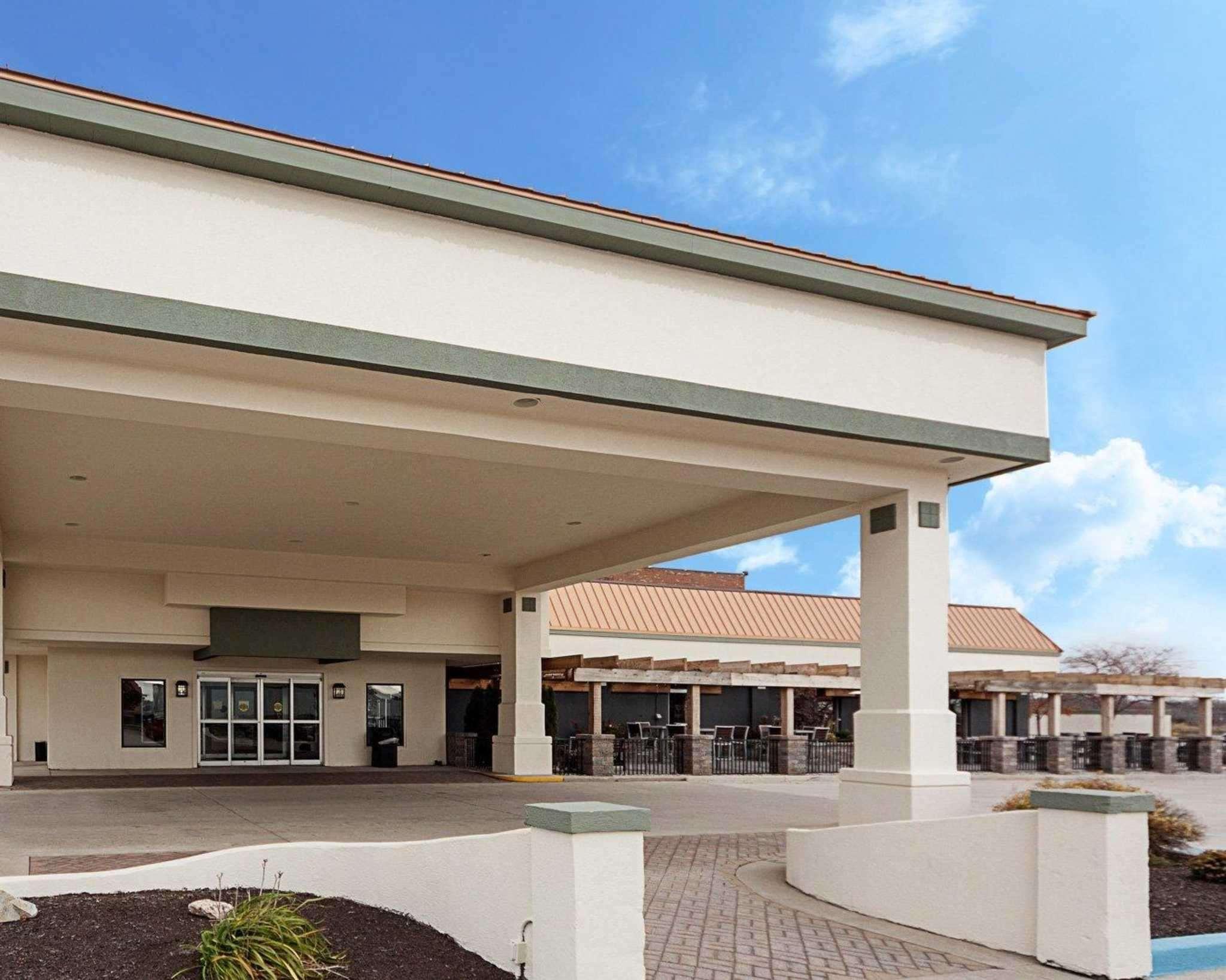 Quality Inn Bryan/Montpelier Bagian luar foto