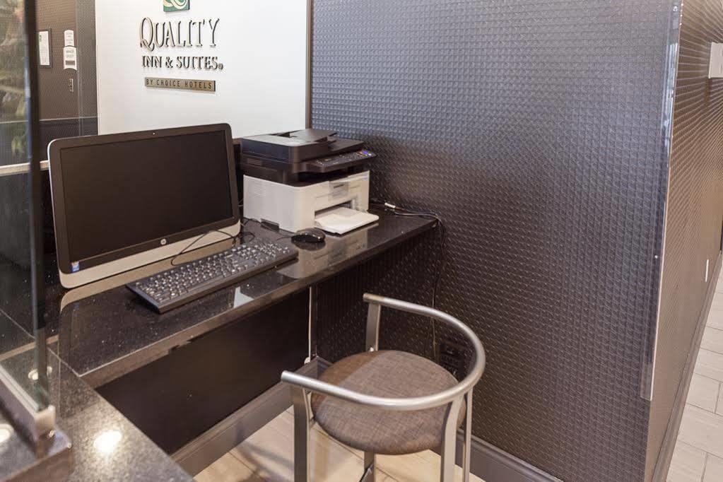 Quality Inn Bryan/Montpelier Bagian luar foto